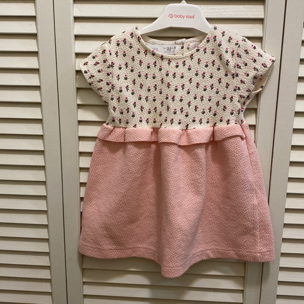Zara Girls, NWOT, pink and white flower dress,